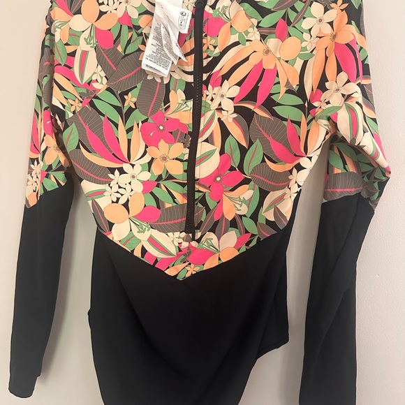 Roxy Vibrant Floral Long Sleeve Swimsuit wetsuit - Picture 3 of 8